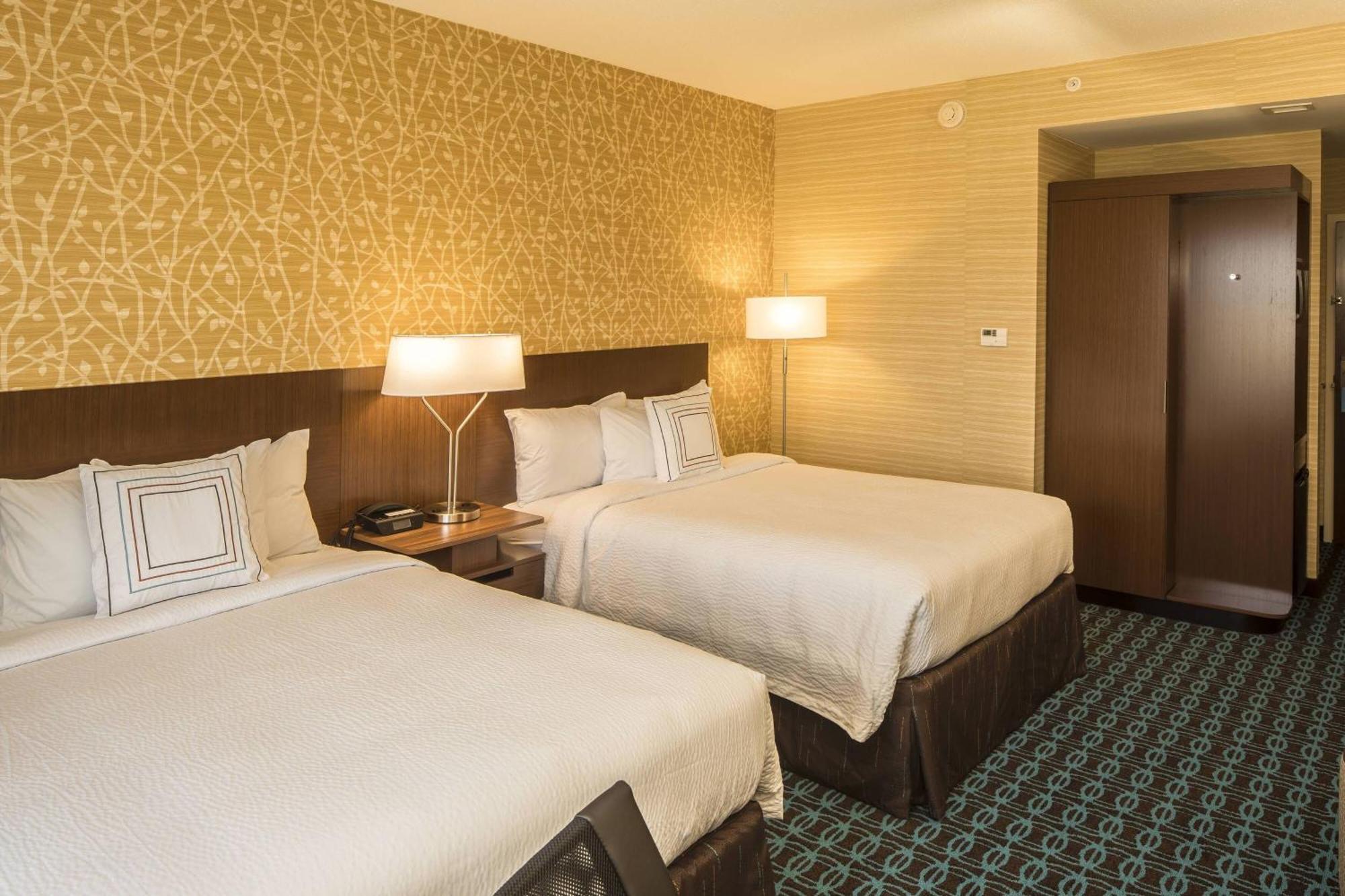Fairfield Inn & Suites By Marriott Pittsburgh North/Mccandless Crossing McCandless Township Eksteriør billede